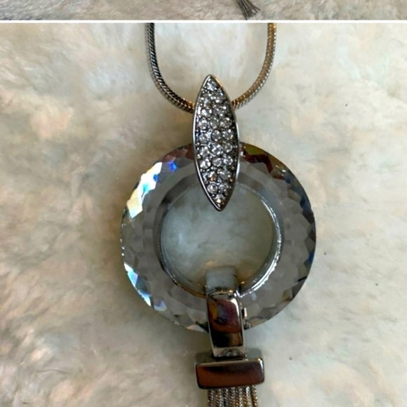 🆕️RICKI'S NECKLACE - Picture 8 of 9